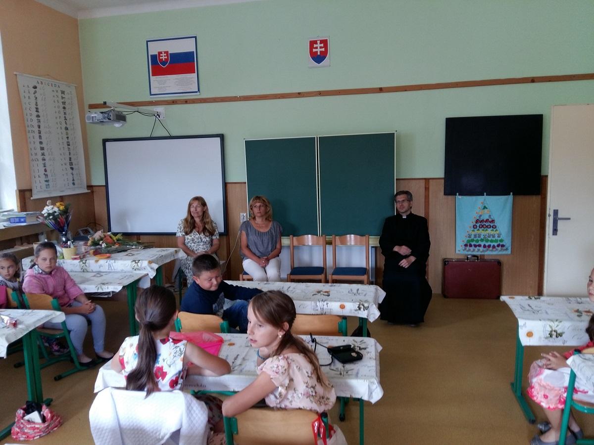 Fotogaléria Koniec školského roka 2016/2017 - jún 2017 (11) Koniec školského roka 2016/2017 - jún 2017